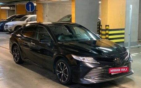 Toyota Camry, 2020 год, 3 100 000 рублей, 9 фотография
