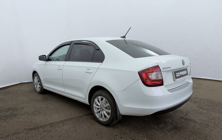 Skoda Rapid I, 2017 год, 1 395 000 рублей, 2 фотография