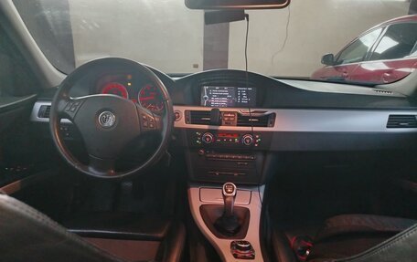 BMW 3 серия, 2008 год, 1 150 000 рублей, 4 фотография