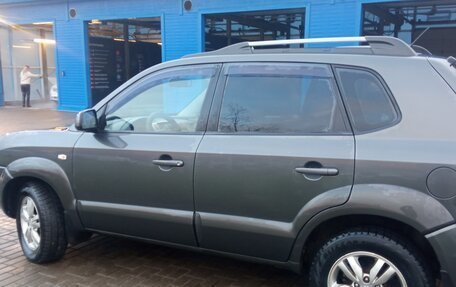 Hyundai Tucson III, 2008 год, 980 000 рублей, 1 фотография