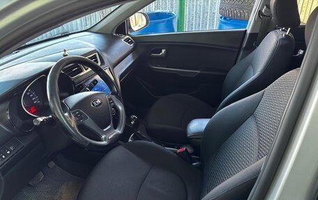 KIA Rio III рестайлинг, 2015 год, 990 000 рублей, 5 фотография