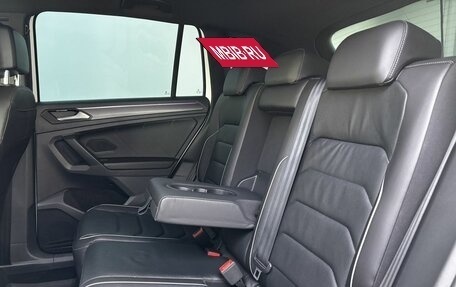 Volkswagen Tiguan II, 2021 год, 4 799 000 рублей, 12 фотография