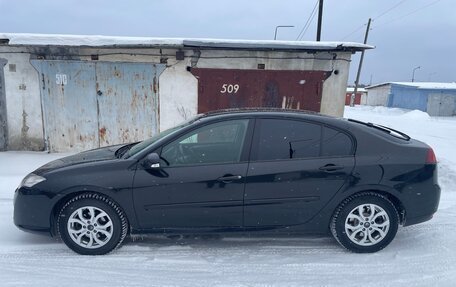 Renault Laguna III рестайлинг, 2008 год, 500 000 рублей, 2 фотография