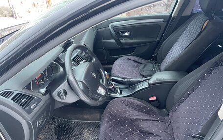 Renault Laguna III рестайлинг, 2008 год, 500 000 рублей, 6 фотография