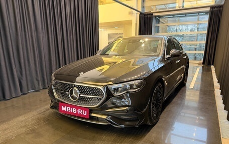 Mercedes-Benz E-Класс, 2025 год, 9 990 000 рублей, 1 фотография