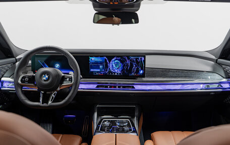 BMW 7 серия, 2025 год, 24 790 000 рублей, 16 фотография