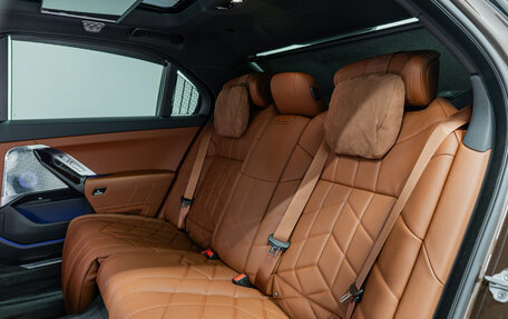 BMW 7 серия, 2025 год, 24 790 000 рублей, 26 фотография