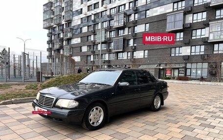 Mercedes-Benz C-Класс, 1994 год, 690 000 рублей, 2 фотография