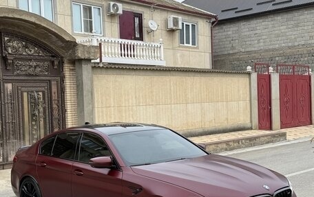 BMW M5, 2018 год, 7 100 000 рублей, 2 фотография