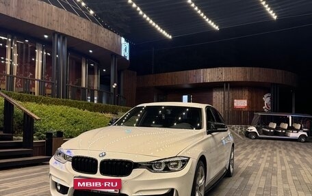 BMW 3 серия, 2017 год, 2 700 000 рублей, 2 фотография