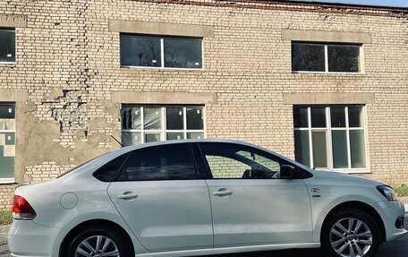 Volkswagen Polo VI (EU Market), 2013 год, 820 000 рублей, 3 фотография