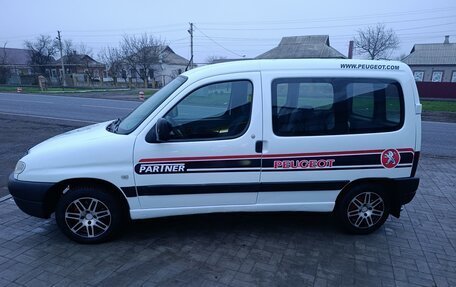 Peugeot Partner II рестайлинг 2, 2000 год, 400 000 рублей, 15 фотография