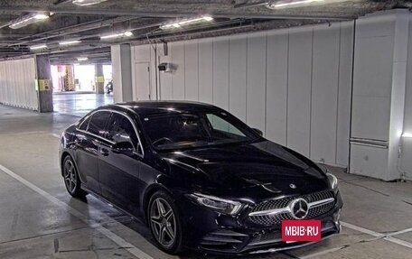 Mercedes-Benz A-Класс, 2021 год, 1 817 000 рублей, 2 фотография