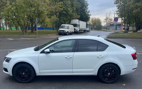 Skoda Octavia, 2017 год, 700 000 рублей, 2 фотография