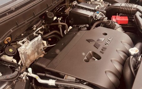 Mitsubishi RVR III рестайлинг, 2013 год, 1 200 000 рублей, 18 фотография