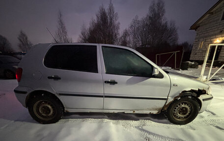 Volkswagen Polo III рестайлинг, 2001 год, 185 000 рублей, 6 фотография
