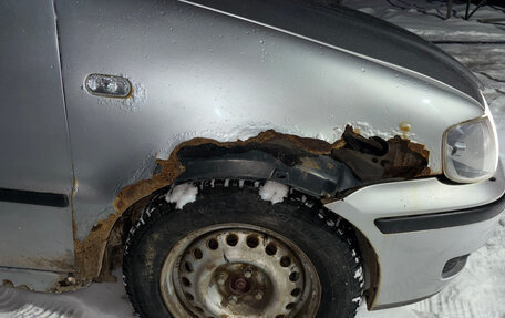 Volkswagen Polo III рестайлинг, 2001 год, 185 000 рублей, 26 фотография