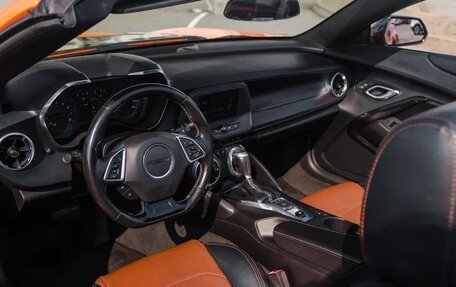 Chevrolet Camaro VI, 2017 год, 2 990 000 рублей, 6 фотография