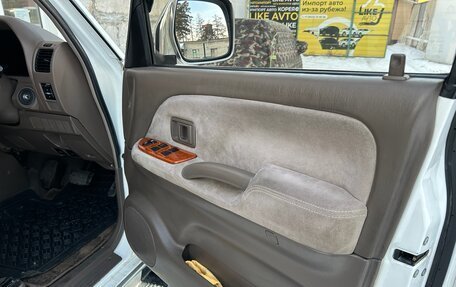 Toyota Land Cruiser Prado 90 рестайлинг, 1998 год, 1 680 000 рублей, 10 фотография