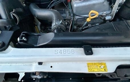 Toyota Land Cruiser Prado 90 рестайлинг, 1998 год, 1 680 000 рублей, 34 фотография