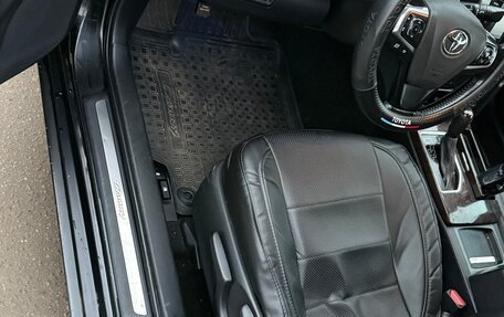 Toyota Camry, 2017 год, 1 630 000 рублей, 7 фотография