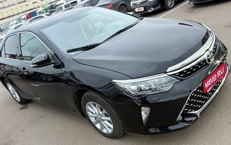 Toyota Camry, 2017 год, 1 630 000 рублей, 3 фотография