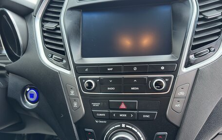 Hyundai Santa Fe III рестайлинг, 2016 год, 2 350 000 рублей, 18 фотография