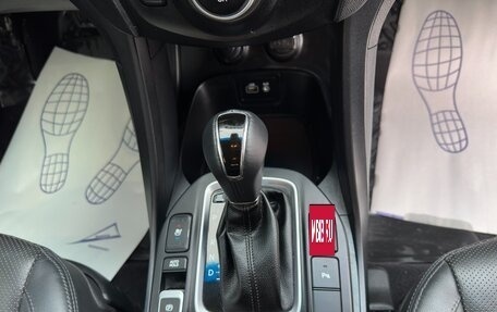 Hyundai Santa Fe III рестайлинг, 2016 год, 2 350 000 рублей, 17 фотография