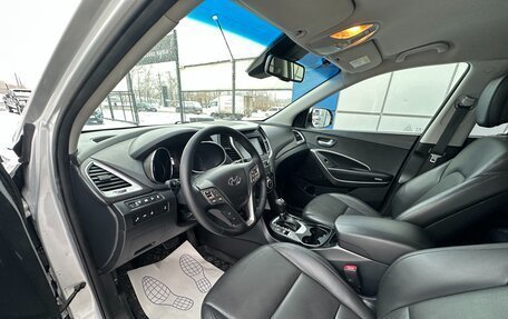 Hyundai Santa Fe III рестайлинг, 2016 год, 2 350 000 рублей, 29 фотография