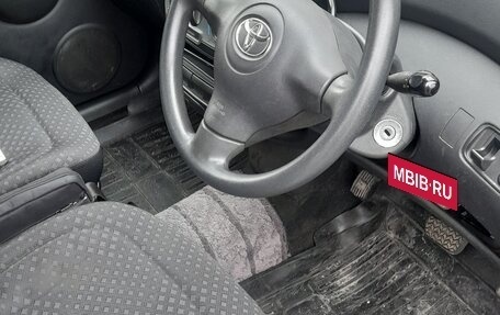 Toyota FunCargo, 2003 год, 460 000 рублей, 6 фотография