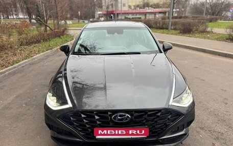 Hyundai Sonata VIII, 2021 год, 2 750 000 рублей, 6 фотография