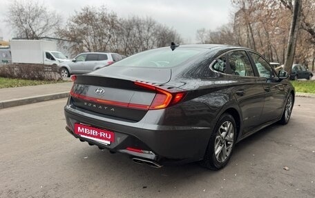 Hyundai Sonata VIII, 2021 год, 2 750 000 рублей, 3 фотография