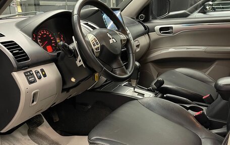 Mitsubishi Pajero Sport II рестайлинг, 2010 год, 1 750 000 рублей, 7 фотография