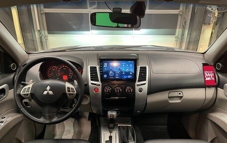 Mitsubishi Pajero Sport II рестайлинг, 2010 год, 1 750 000 рублей, 12 фотография