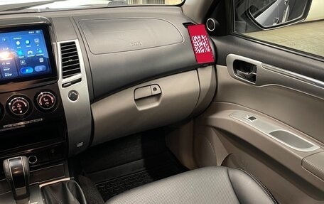 Mitsubishi Pajero Sport II рестайлинг, 2010 год, 1 750 000 рублей, 14 фотография