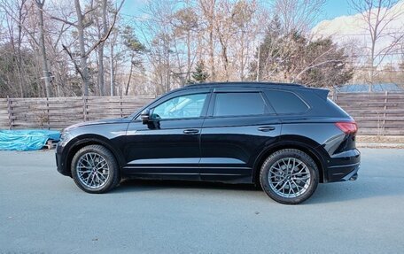 Volkswagen Touareg III, 2019 год, 5 500 000 рублей, 11 фотография