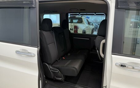 Honda Stepwgn IV, 2015 год, 2 099 900 рублей, 18 фотография