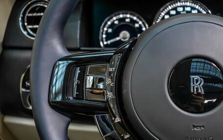 Rolls-Royce Cullinan, 2021 год, 29 900 000 рублей, 19 фотография