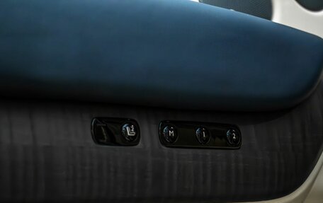 Rolls-Royce Cullinan, 2021 год, 29 900 000 рублей, 22 фотография