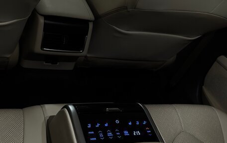 Toyota Camry, 2021 год, 3 560 000 рублей, 14 фотография