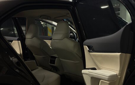 Toyota Camry, 2021 год, 3 560 000 рублей, 18 фотография