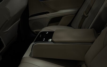 Toyota Camry, 2021 год, 3 560 000 рублей, 17 фотография