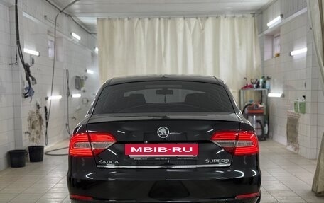 Skoda Superb III рестайлинг, 2014 год, 1 200 000 рублей, 2 фотография