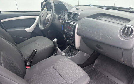 Nissan Terrano III, 2015 год, 825 000 рублей, 10 фотография