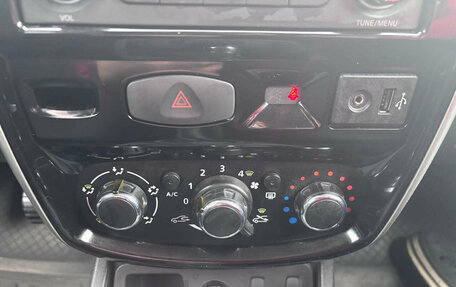 Nissan Terrano III, 2015 год, 825 000 рублей, 12 фотография