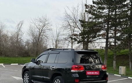 Toyota Land Cruiser 200, 2014 год, 4 300 000 рублей, 6 фотография