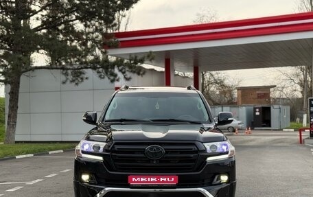 Toyota Land Cruiser 200, 2014 год, 4 300 000 рублей, 1 фотография