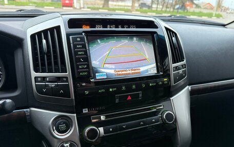 Toyota Land Cruiser 200, 2014 год, 4 300 000 рублей, 30 фотография