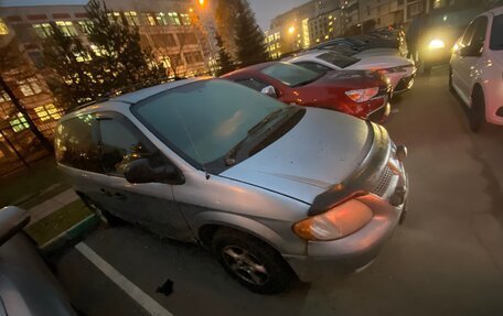 Dodge Caravan IV, 2003 год, 270 000 рублей, 1 фотография