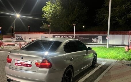 BMW 3 серия, 2005 год, 750 000 рублей, 4 фотография